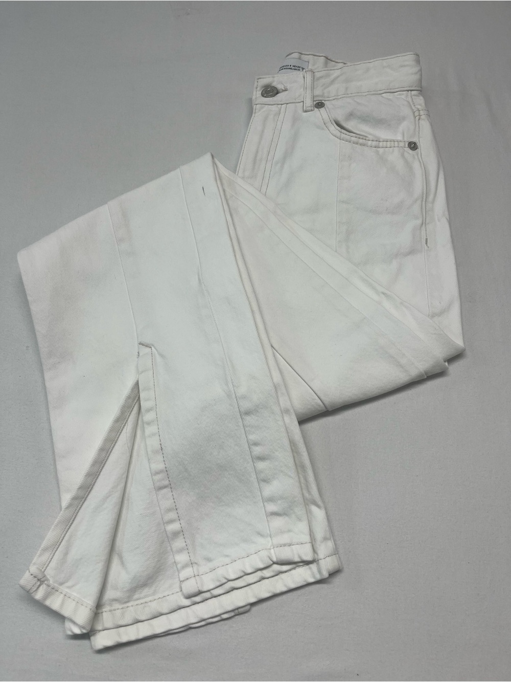 Zara White High-Rise Flare Jeans with Crease Detail and slit 32 length  1199